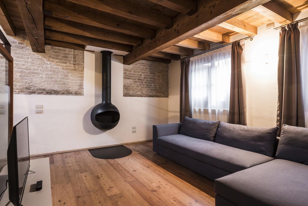 Myplace Sant'Agostino Apartment Treviso Exterior photo